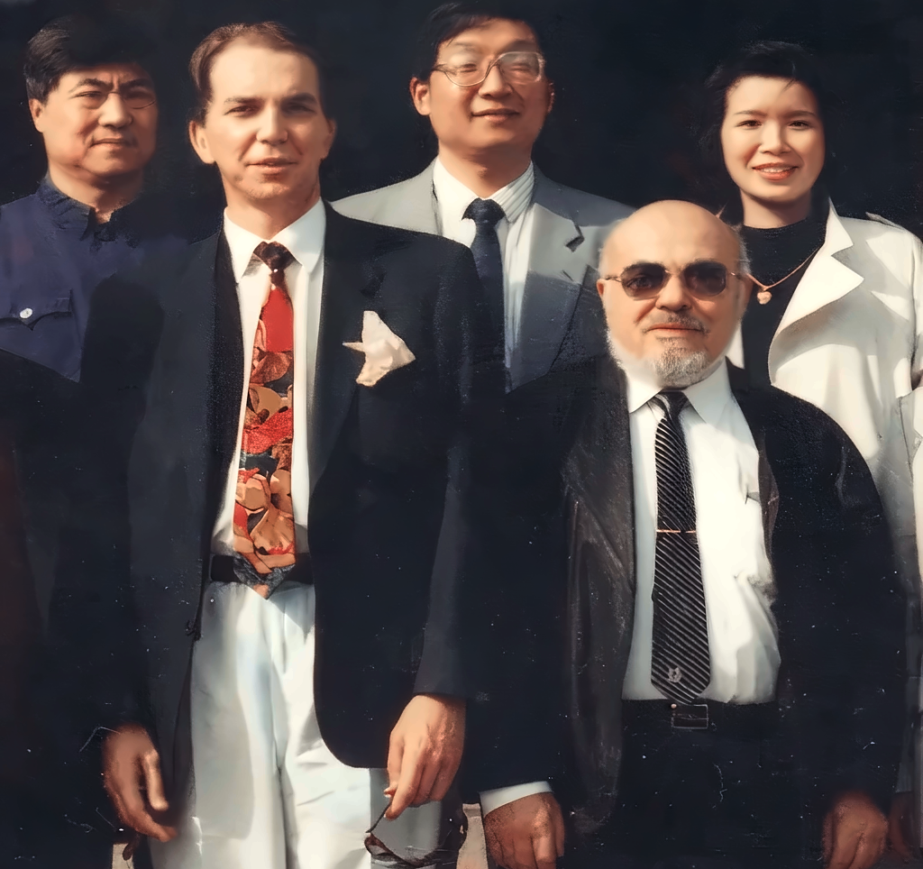 Dr Peter Griffiths with Research Professor Yull Brown and colleagues in Beijing, 1991
